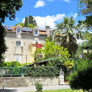 Soulavy Appartement